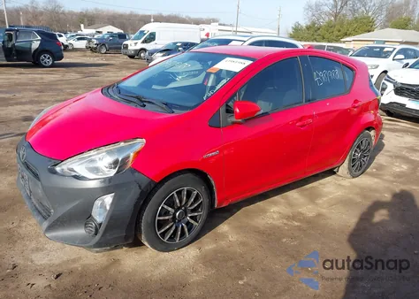 2015 Toyota Prius C One из США, поврежденный, VIN JTDKDTB39F1094761